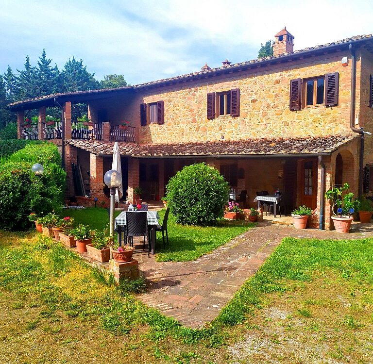 2_facciata_da_tilli-768x750