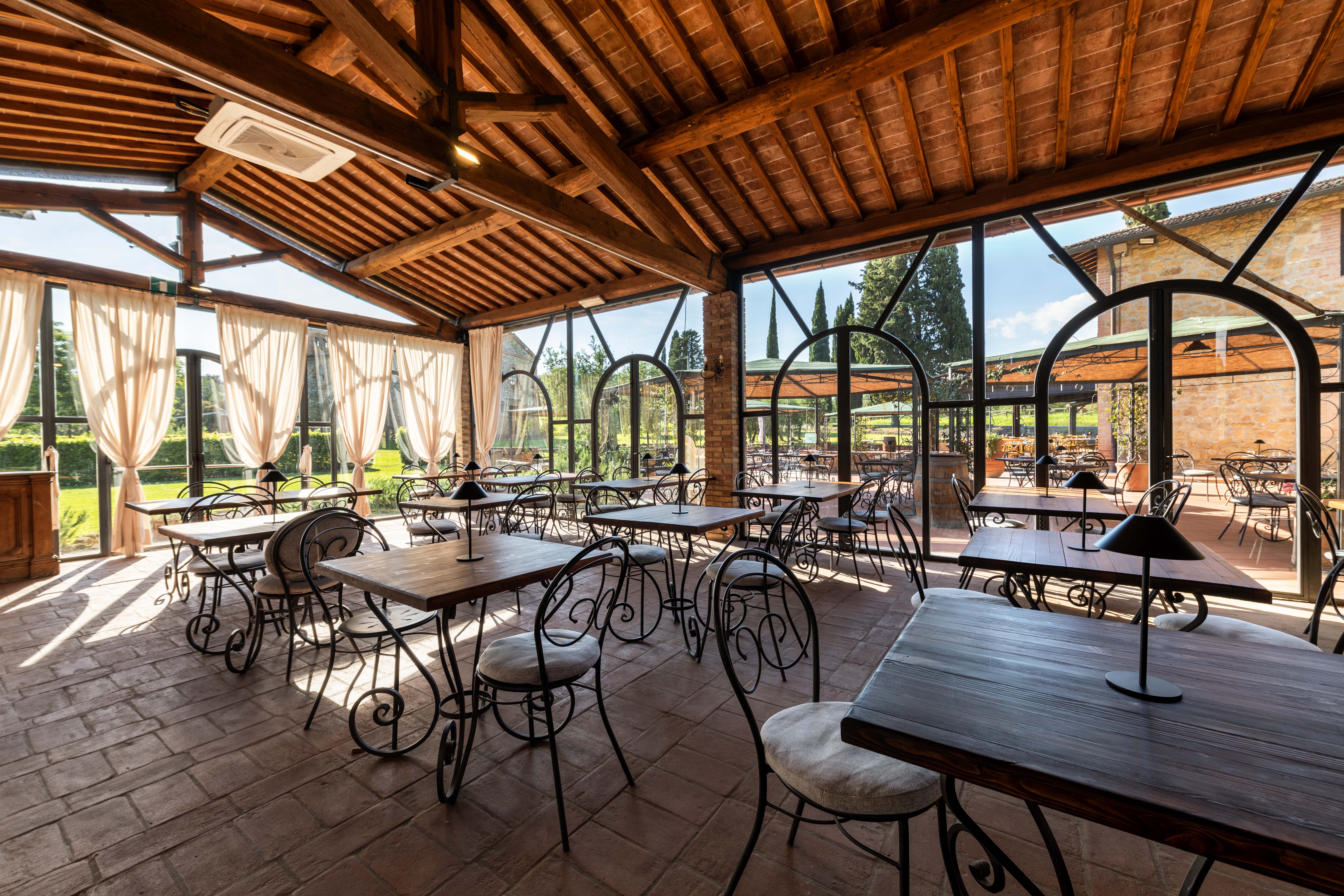 castellare -BAR_INTERIOR